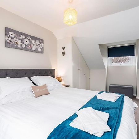 Stunning 3 Bedroom Home Hillsborough Sheffield Exterior photo