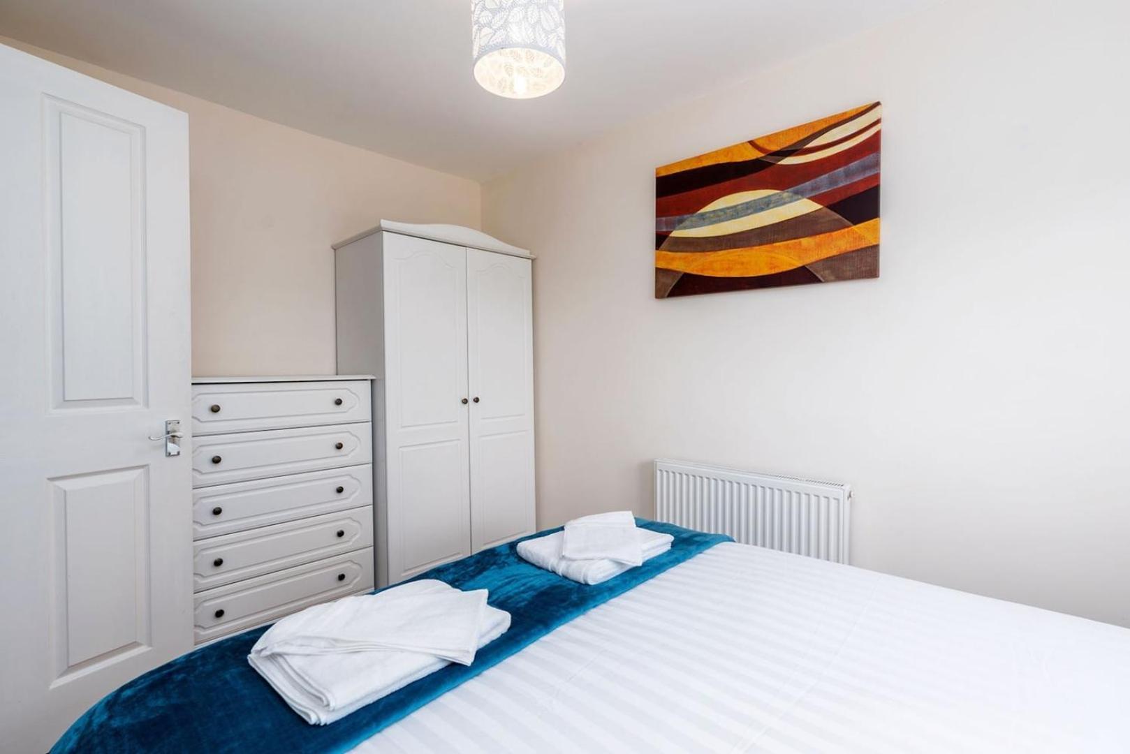 Stunning 3 Bedroom Home Hillsborough Sheffield Exterior photo