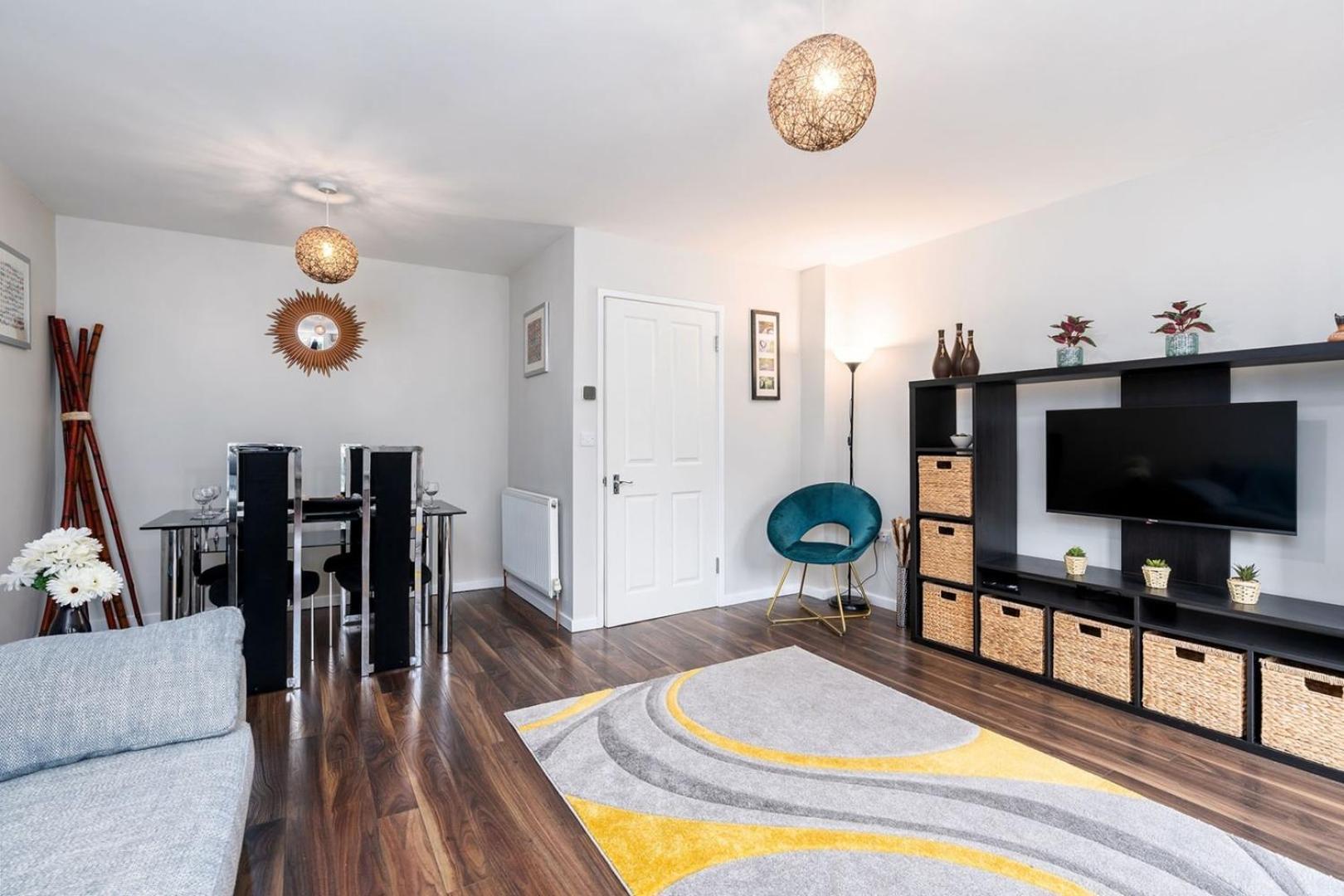 Stunning 3 Bedroom Home Hillsborough Sheffield Exterior photo